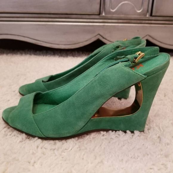 Michael Kors Suede Kelly Green Peep Toes 8 - Picture 6 of 10